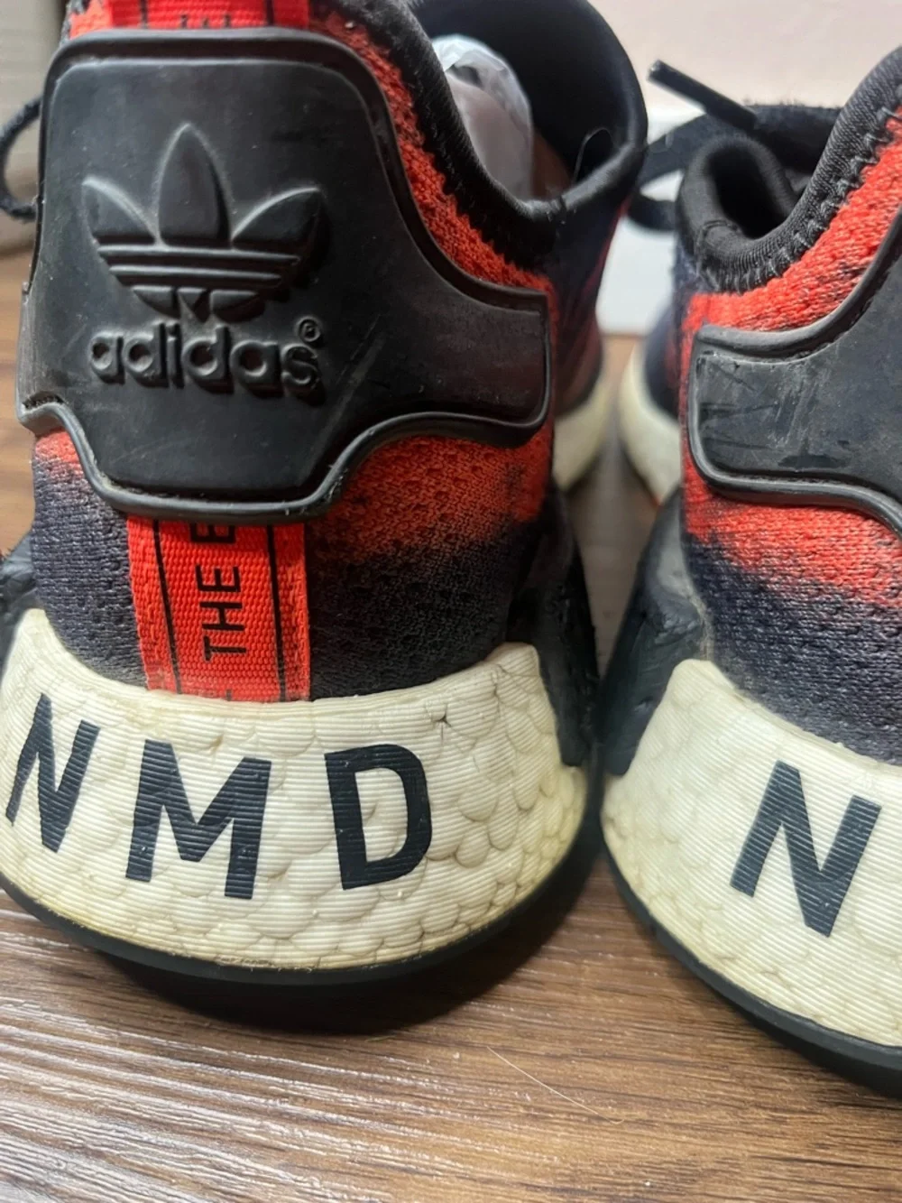Adidas NMD R1 - Picture 8 of 11